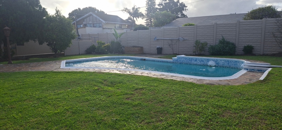 3 Bedroom Property for Sale in Gonubie Eastern Cape